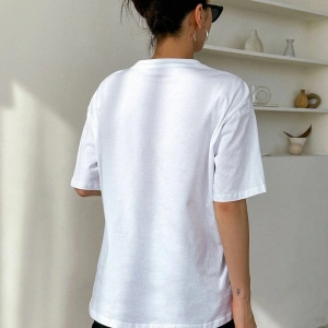 Kadın Beyaz Clarity And Candor Baskılı Oversize T-shirt
