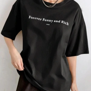 Kadın Beyaz Funny And Rich Baskılı Oversize T-Shirt