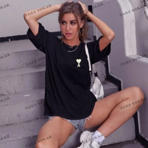 Kadın Beyaz Kalp Baskılı Oversize