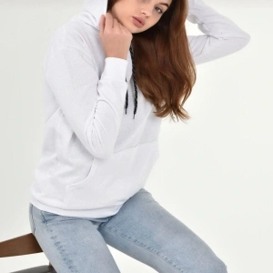 Kadın Beyaz Kapüşonlu Sweatshirt