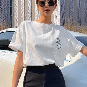 Kadın Beyaz Love Love Love Baskılı Oversize T-shirt