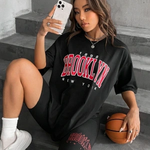 Kadın Beyaz Mavi Brooklyn Bisiklet Yaka Tshirt