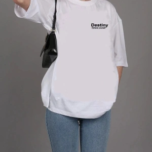 Kadın Beyaz Önü Güneş Baskılı Bisiklet Yaka Oversize Pamuklu T-shirt