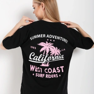 Kadın Beyaz Oversize California Baskılı T-shirt