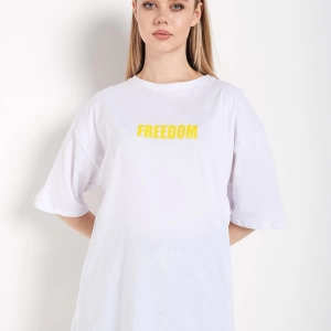 Kadın Beyaz Oversize Freedom Baskılı T-shirt