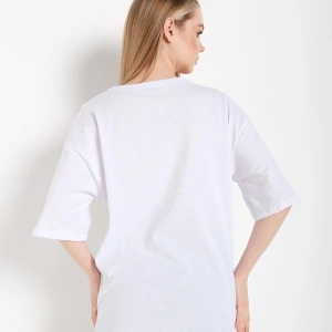 Kadın Beyaz Oversize Freedom Baskılı T-shirt