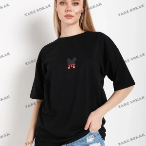 Kadın Beyaz Sırt Baskılı Mickey Mouse