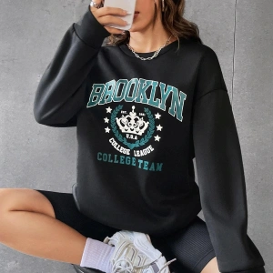 Kadın Brooklyn Baskılı Oversize Bisiklet Yaka Sweatshirt Siyah