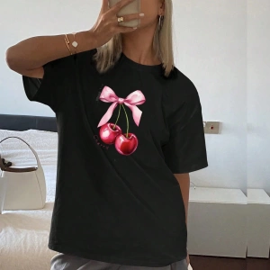 Kadın Düz Renk Yuvarlak Yaka Bol Kesim Uzun Kısa Kollu Tişört Yaz