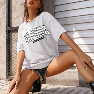 Kadın FLORİDA Renkli Özel Baskılı Renkli Oversize Bisiklet Yaka Penye T-Shirt