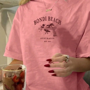Kadın Günlük Bondi Plaj Baskılı Kısa Kollu Tişört