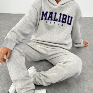 Kadın Günlük Harf Baskılı Bol Kesim Yuvarlak Yaka Sweatshirt Ve Eşofman Altı 2 Parça S