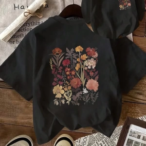 Kadın Günlük Kısa Kollu Yuvarlak Yaka Tişört