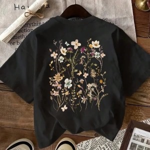 Kadın Günlük Kısa Kollu Yuvarlak Yaka Tişört