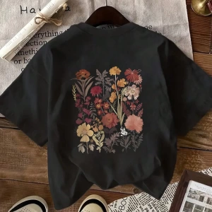 Kadın Günlük Kısa Kollu Yuvarlak Yaka Tişört