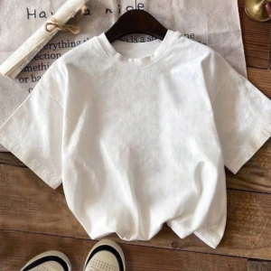 Kadın Günlük Yuvarlak Yaka Kısa Kollu Minimalist Tişört Anatomik Kalp Grafikli, Günlük Giyim