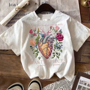 Kadın Günlük Yuvarlak Yaka Kısa Kollu Tişört Kalp Anatomisi Grafik Baskılı