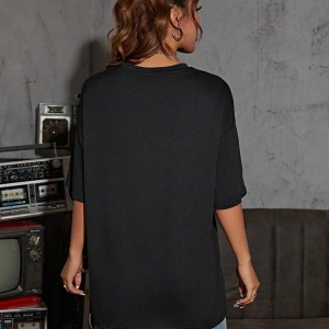 Kadın Kafatası Desenli Baskılı Kısa Kollu Tişört