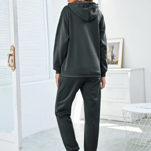 Kadın Kapşonlu Bağcıklı Sweatshirt ve Eşofman Altı Takımı