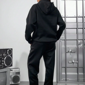 Kadın Kapşonlu Bağcıklı Sweatshirt ve Eşofman Altı Takımı