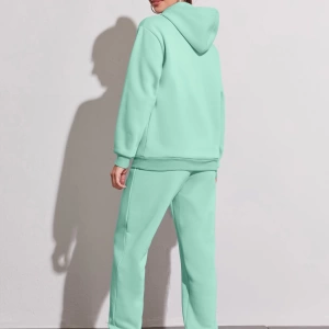 Kadın Kapşonlu Bağcıklı Sweatshirt ve Eşofman Altı Takımı
