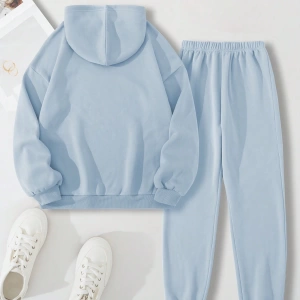 Kadın Kapşonlu Bağcıklı Sweatshirt ve Eşofman Altı Takımı