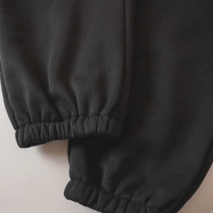 Kadın Kapşonlu Bağcıklı Sweatshirt ve Eşofman Altı Takımı