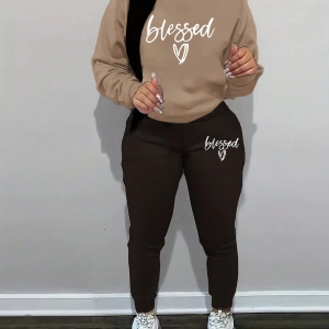 Kadın Mektup Baskılı Düşük Omuz Sweatshirt Ve Bağcıklı Bel Pantolon Takımı