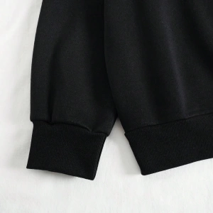 Kadın Mektup Baskılı Düşük Omuz Sweatshirt Ve Bağcıklı Bel Pantolon Takımı
