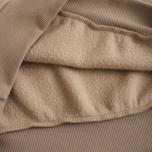 Kadın Mektup Baskılı Düşük Omuz Sweatshirt Ve Bağcıklı Bel Pantolon Takımı