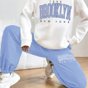 Kadın Mektup Baskılı Yuvarlak Yaka Sweatshirt Ve Eşofman Altı Takımı