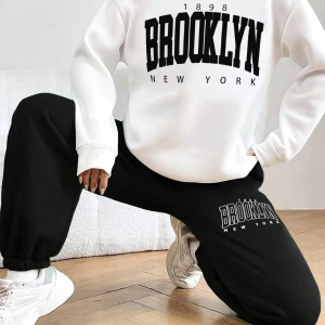 Kadın Mektup Baskılı Yuvarlak Yaka Sweatshirt Ve Eşofman Altı Takımı
