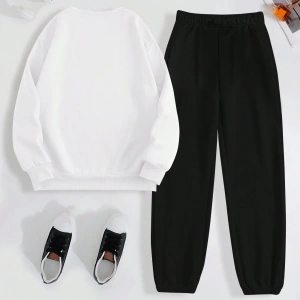 Kadın Mektup Baskılı Yuvarlak Yaka Sweatshirt Ve Eşofman Altı Takımı