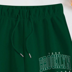 Kadın Mektup Baskılı Yuvarlak Yaka Sweatshirt Ve Eşofman Altı Takımı