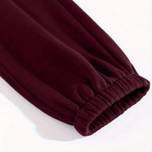 Kadın Mektup Baskılı Yuvarlak Yaka Uzun Kollu Sweatshirt Ve Bağcıklı Jogger Pantolon R