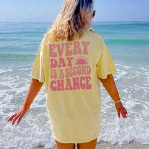 Kadın Moda Slogan Baskılı Kısa Kollu Yuvarlak Yaka Günlük Tişört