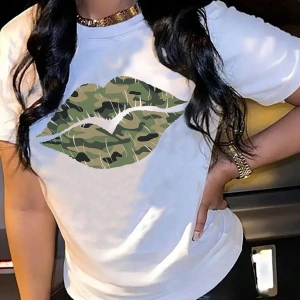 Kadın Moda Slogan Baskılı Kısa Kollu Yuvarlak Yaka Günlük Tişört