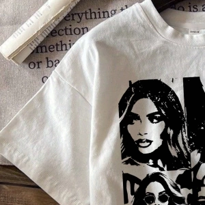 Kadın Moda Slogan Baskılı Kısa Kollu Yuvarlak Yaka Günlük Tişört