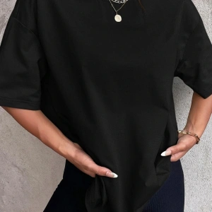 Kadın Oversize Salaş Dökümlü Tok Kısa Kollu