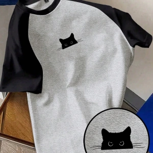 Kadın Rahat Minimalist Kedi Grafik Yuvarlak Yaka Kısa Kollu Bol Kesim Tişört, Ya