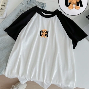 Kadın Rahat Minimalist Kedi Grafik Yuvarlak Yaka Kısa Kollu Bol Kesim Tişört, Ya