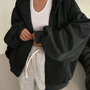 Kadın Renk Bloklu Bağcıklı Yaka Termal Astarlı Kapşonlu Sweatshirt, Uzun Kollu Üstler Model 5175