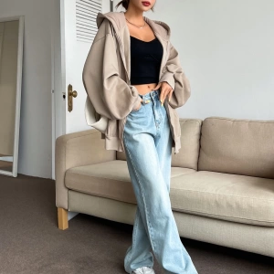 Kadın Renk Bloklu Bağcıklı Yaka Termal Astarlı Kapşonlu Sweatshirt, Uzun Kollu Üstler Model 5196