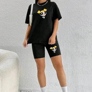 Kadın Siyah Toparlayıcı Tayt Ve Tshirt Kombini Alt-üst Takım