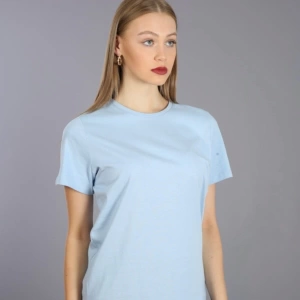 Kadın Slim Fit Yuvarlak Yaka Basic T-shirt Turkuaz