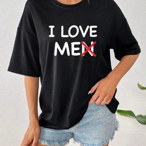 Kadın Slogan Desenli Düşük Omuz Tişört