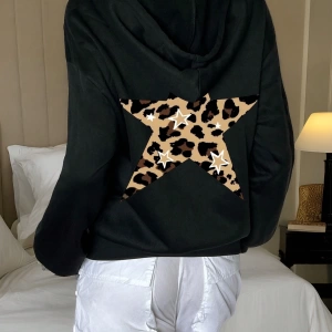 Kadın Uzun Kollu Pentagram Baskılı Basit Kapüşonlu Günlük Sweatshirt Model 5183