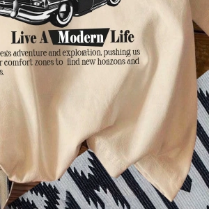 Kadın Yaz Kiraz Basit Baskılı Desen Yuvarlak Yaka Tişört Moda ve Çok Yönlüdür.
