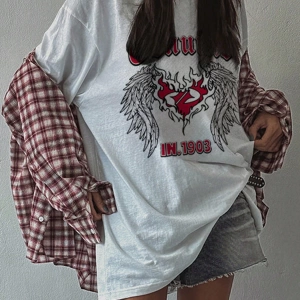 Kadın Yaz Rahat Kişiselleştirilmiş Baskılı Desen Yuvarlak Yaka Tişört Moda ve Çok Yönlü.