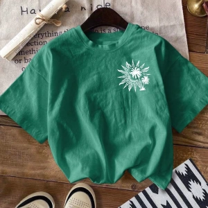 Kadın Yaz Yeni Minimalist Kiraz Ve Slogan Baskılı Rahat Tatil Stili Gevşek Ve Çok Yönlü Yuvar